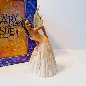 The Fairy Site "Keepers Heart" Figurine 2011 Munro Enterprises GI93011 in box
